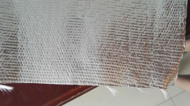 Scrim φύλλων αλουμινίου απόδειξης πυρκαγιάς ανθεκτικό υλικό θερμικής μόνωσης νερού εγγράφου της Kraft